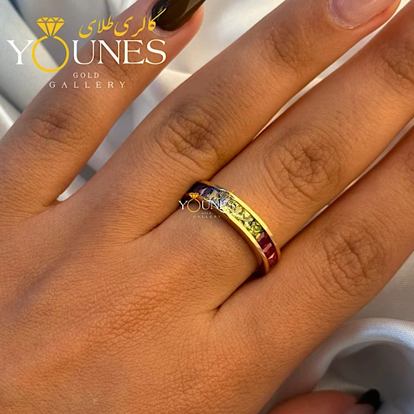 انگشتر طلا باگت هفت رنگ